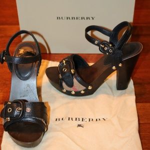 EUC Burberry Plaid Sandal 39 (9)